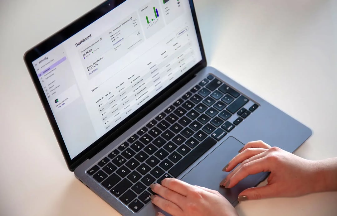 emnify-portal-laptop