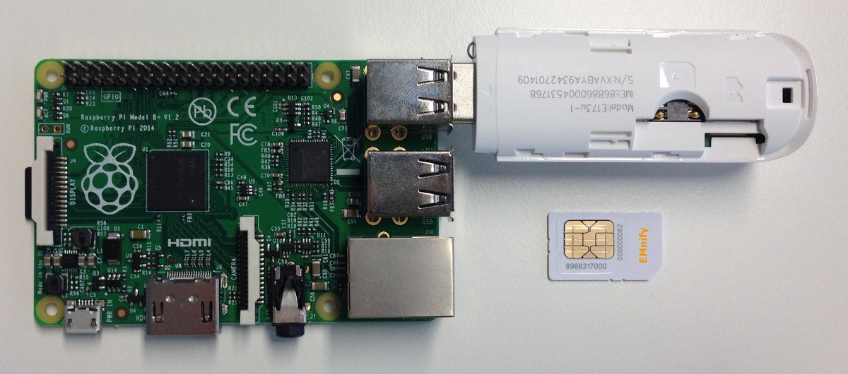 Setting up a Raspberry Pi with 2 Network Interfaces as a very simple router