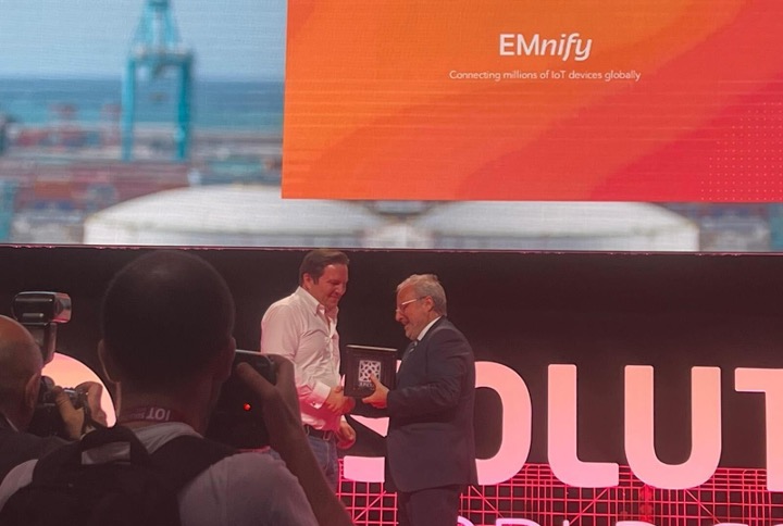 Feature image for emnify+Wins+Best+Connectivity+Solution+Award+at+IoT+Solutions+World+Congress+2022